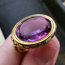 Load image into Gallery viewer, Victorian 15ct Gold Amethyst Fob Seal