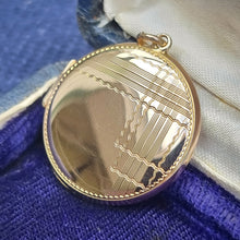 Load image into Gallery viewer, Art Deco 9ct Gold Round Pinstripe Locket