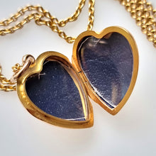 Load image into Gallery viewer, Antique 15ct Gold Pearl Heart Locket with Chain inside