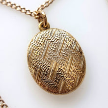 Load image into Gallery viewer, Antique 15ct Gold Mourning Locket with Chain front