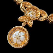 Load image into Gallery viewer, Vintage 18ct Gold Diamond & Pearl Necklet, 2.57ct reverse