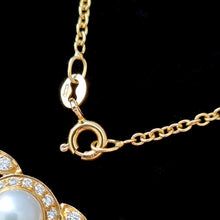 Load image into Gallery viewer, Vintage 18ct Gold Diamond & Pearl Necklet, 2.57ct chain clasp