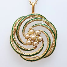 Load image into Gallery viewer, Vintage 18ct Gold Enamel & Pearl Pendant Necklace front