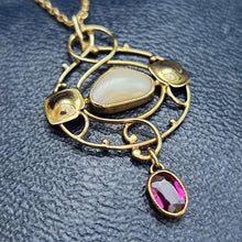Load image into Gallery viewer, Art Nouveau 9ct Gold Garnet & Pearl Pendant Necklace