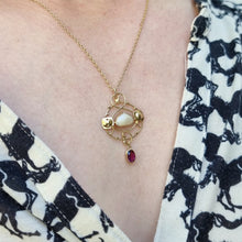 Load image into Gallery viewer, Art Nouveau 9ct Gold Garnet & Pearl Pendant Necklace