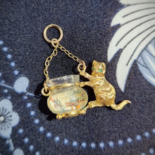 Load image into Gallery viewer, Vintage 9ct Gold Cat & Fish Bowl Pendant