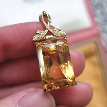 Load image into Gallery viewer, Vintage 9ct Gold Citrine Pendant in hand
