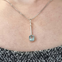 Load image into Gallery viewer, Vintage 18ct Gold & Platinum Aquamarine and Pearl Pendant modelled with chain