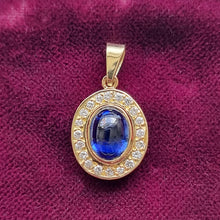 Load image into Gallery viewer, Vintage 18ct Gold Cabochon Sapphire & Diamond Oval Pendant front