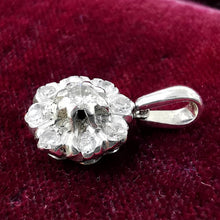 Load image into Gallery viewer, Vintage 18ct Gold Diamond Flower Pendant