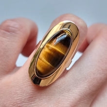 Load image into Gallery viewer, Vintage 9ct Yellow Gold Oval Tiger's Eye Dress Ring, Circa 1960