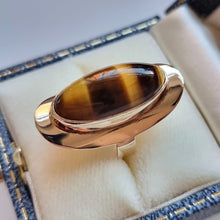 Load image into Gallery viewer, Vintage 9ct Yellow Gold Oval Tiger's Eye Dress Ring, Circa 1960