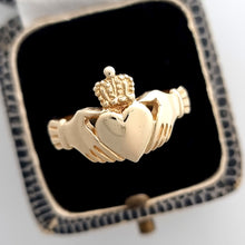 Load image into Gallery viewer, Vintage 9ct Gold Claddagh Ring in box