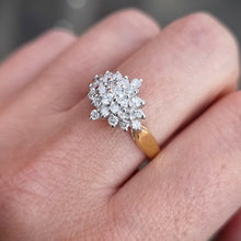 Load image into Gallery viewer, Vintage 18ct Gold Diamond Cluster Ring, 0.76ct modelled