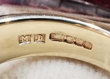 Load image into Gallery viewer, 9ct Gold Banded Agate Ring