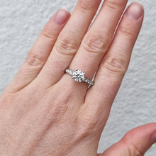Load image into Gallery viewer, Platinum Diamond 1.00ct Ring with GIA Certificate on finger
