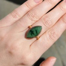 Load image into Gallery viewer, Vintage 14ct Gold Jade Navette Ring