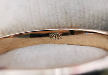 Load image into Gallery viewer, Vintage 14ct Gold Jade Navette Ring