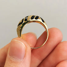 Load image into Gallery viewer, 18ct Gold Sapphire & Diamond Ring