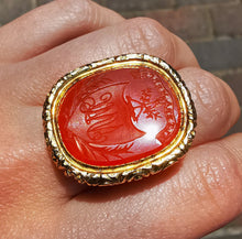 Load image into Gallery viewer, Antique 18ct Gold Carnelian Scottish Seal Statement Ring modelled