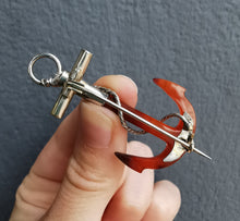 Load image into Gallery viewer, Victorian Silver Agate Anchor Brooch
