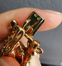 Load image into Gallery viewer, Vintage 18ct Gold Fleur-de-Lis Bracelet