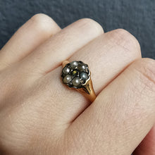 Load image into Gallery viewer, Antique 18ct Gold Emerald & Pearl Mourning Ring