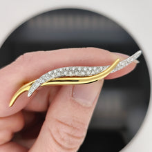 Load image into Gallery viewer, 18ct Yellow and White Gold Brilliant Cut Diamond Bar Brooch
