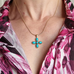 Vintage 9ct Gold Turquoise Cross Pendant modelled with chain