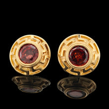 Load image into Gallery viewer, Vintage 9ct Yellow Gold Garnet Circle Stud Earrings
