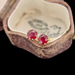 18ct Yellow Gold Ruby Solitaire Stud Earrings in an antique box