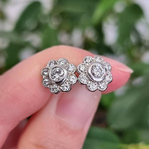 18ct Yellow & White Gold Brilliant Cut Diamond Cluster Stud Earrings