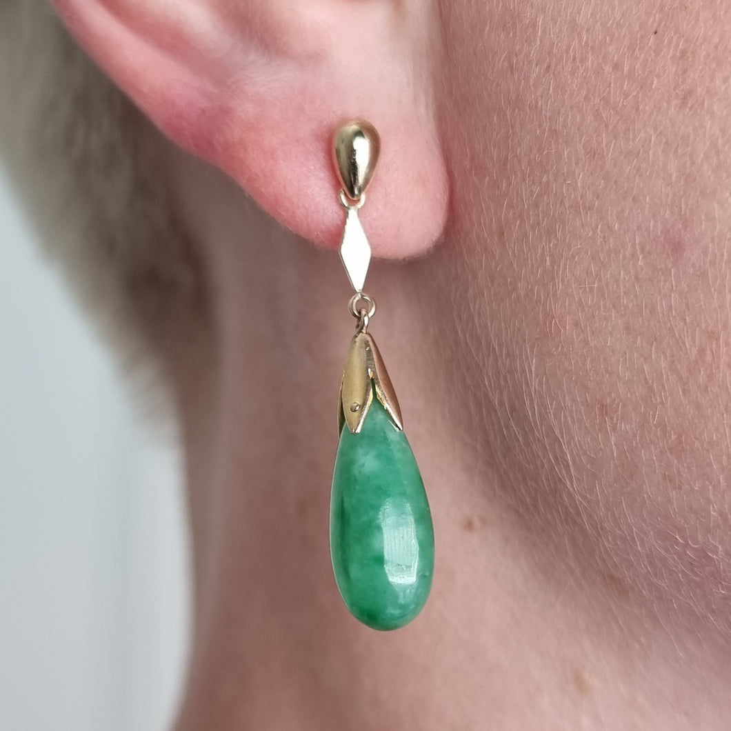 Vintage 9ct Yellow Gold Jade Drop Earrings
