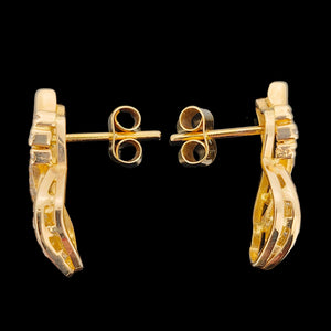 18ct Yellow Gold Brilliant and Baguette Cut Diamond Drop Earrings