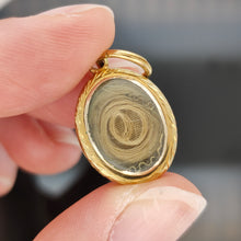 Load image into Gallery viewer, Antique 15ct Gold Memorial Locket Back Pendant
