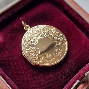 Antique 9ct Gold Round Engraved Locket, Hallmarked Birmingham 1916 in box