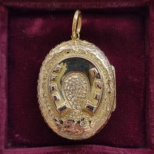 Load image into Gallery viewer, Antique 9ct Gold Back &amp; Front Ornate Horseshoe Locket in box
