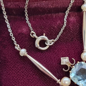 Edwardian Platinum & 18ct Gold Aquamarine, Diamond and Pearl Pendant Necklace clasp