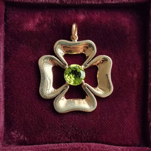 Load image into Gallery viewer, Vintage 9ct Gold Peridot Four Leaf Clover Pendant front
