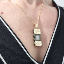 Load image into Gallery viewer, Vintage 9ct Gold &quot;The Mighty Chip&quot; Computer Chip Pendant modelled with chain
