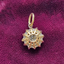 Load image into Gallery viewer, Vintage 18ct Gold Sapphire and Diamond Round Cluster Pendant back

