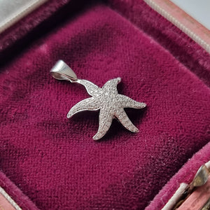 18ct White Gold Diamond Starfish Pendant side