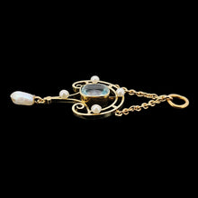 Load image into Gallery viewer, An aquamarine and pearl drop pendant in yellow gold
