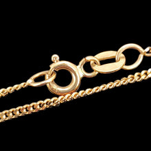 Load image into Gallery viewer, Close-up of a bolt ring clasp on a yellow gold curb chain
