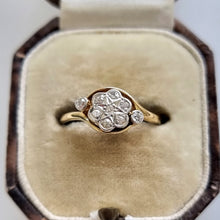 Load image into Gallery viewer, Antique 18ct Gold Diamond Daisy Cluster Ring
