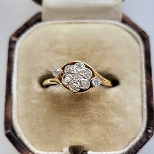 Antique 18ct Gold Diamond Daisy Cluster Ring