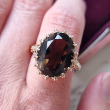 Load image into Gallery viewer, Vintage 9ct Yellow Gold Smokey Quartz Dress Ring modelled on the index finger
