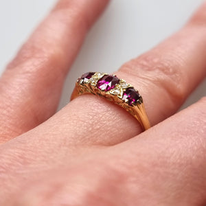 Antique 18ct Yellow Gold Ruby and Rose Cut Diamond Ring