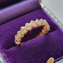 Load image into Gallery viewer, 18ct Gold Brilliant Cut Diamond Full Eternity Ring, 1.00ct in box
