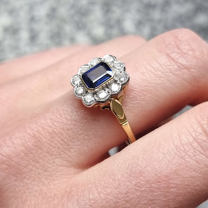 Vintage 18ct Yellow & White Gold Sapphire and Diamond Cluster Ring modelled